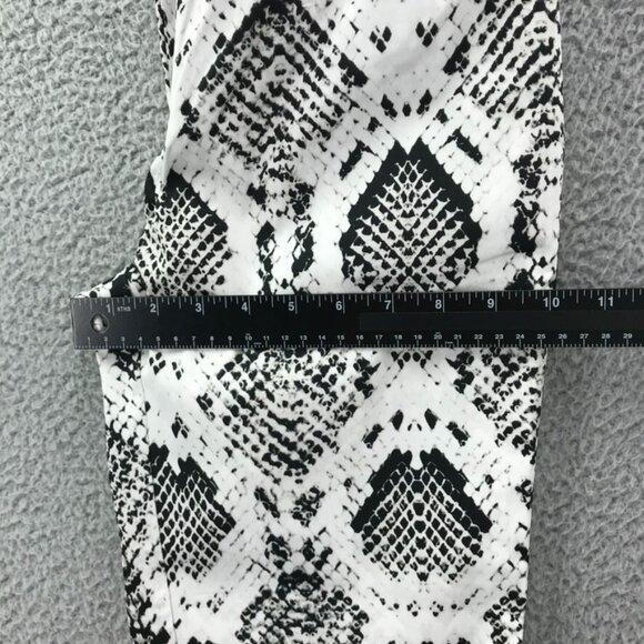 7TH AVE Design Studio NY&CO Womens Size 0 Snake Print Hi-Rise Ankle Pant NEW - Picture 14 of 16